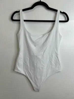 Womens Size Med Misses White Susana Monaco NWT Tops