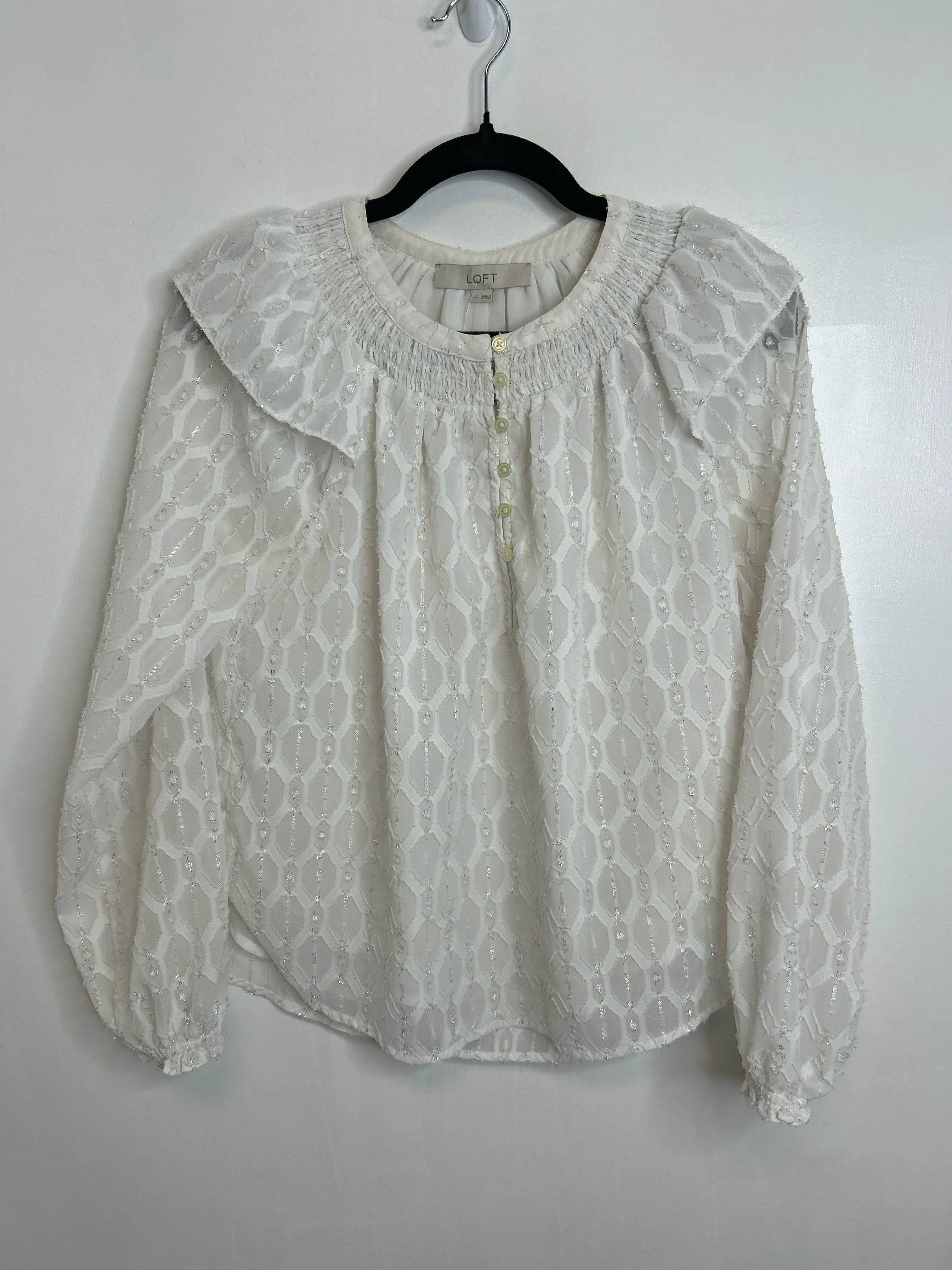 Womens Size XSm Misses White Loft Tops