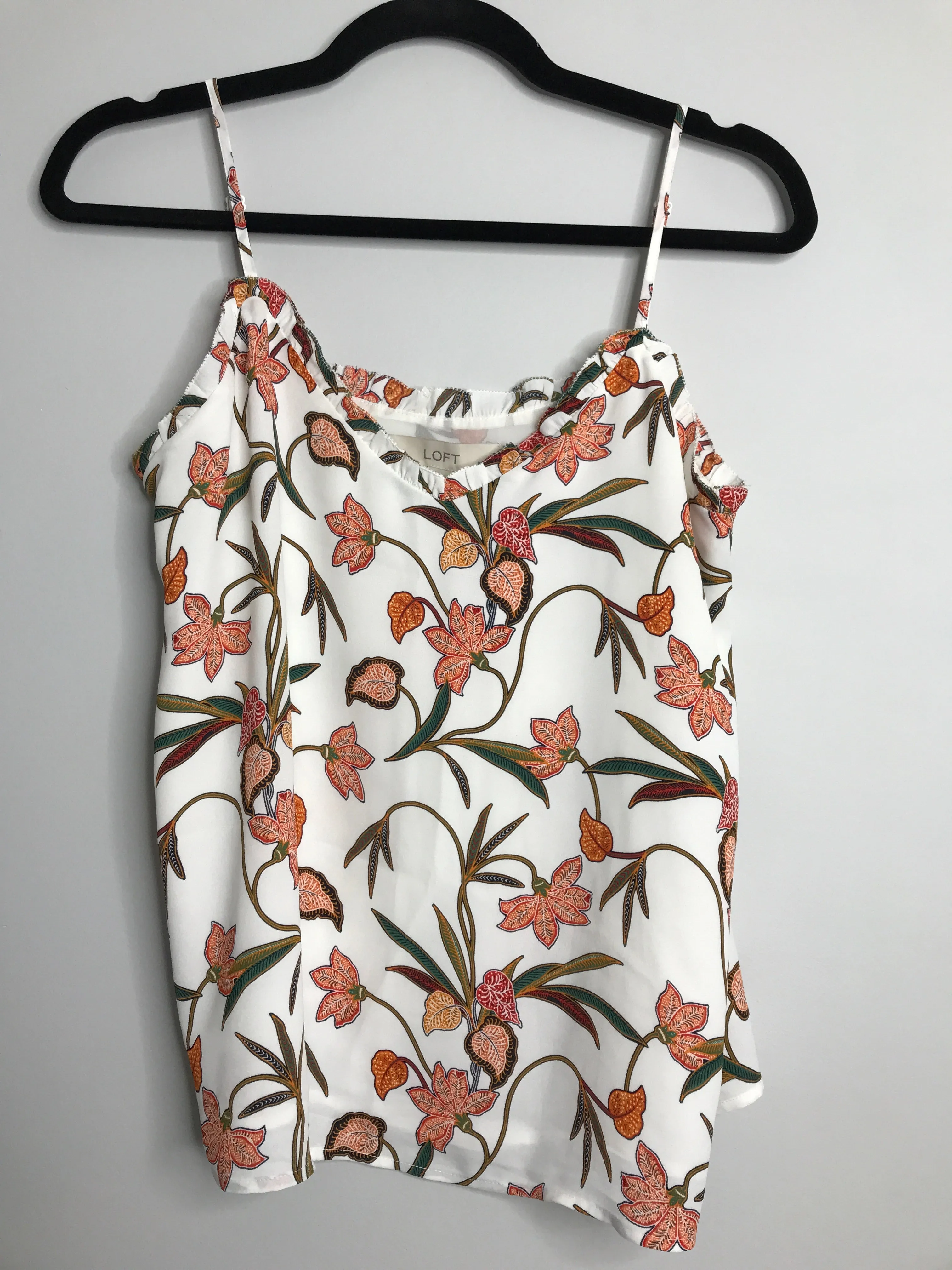 Womens Size XSm Misses White Loft Tops