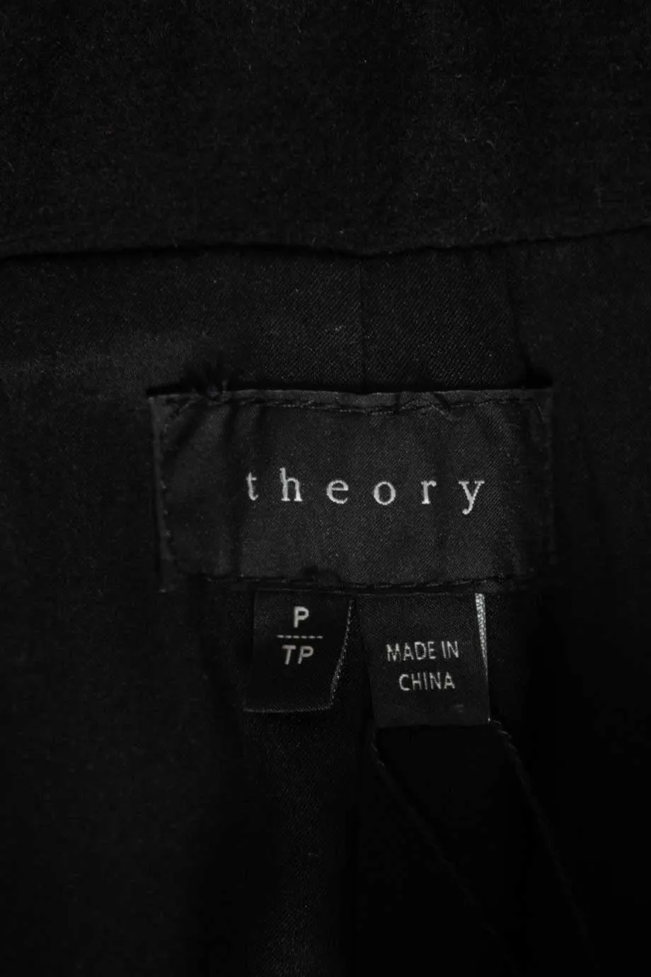 [WW13187] Theory | Coat