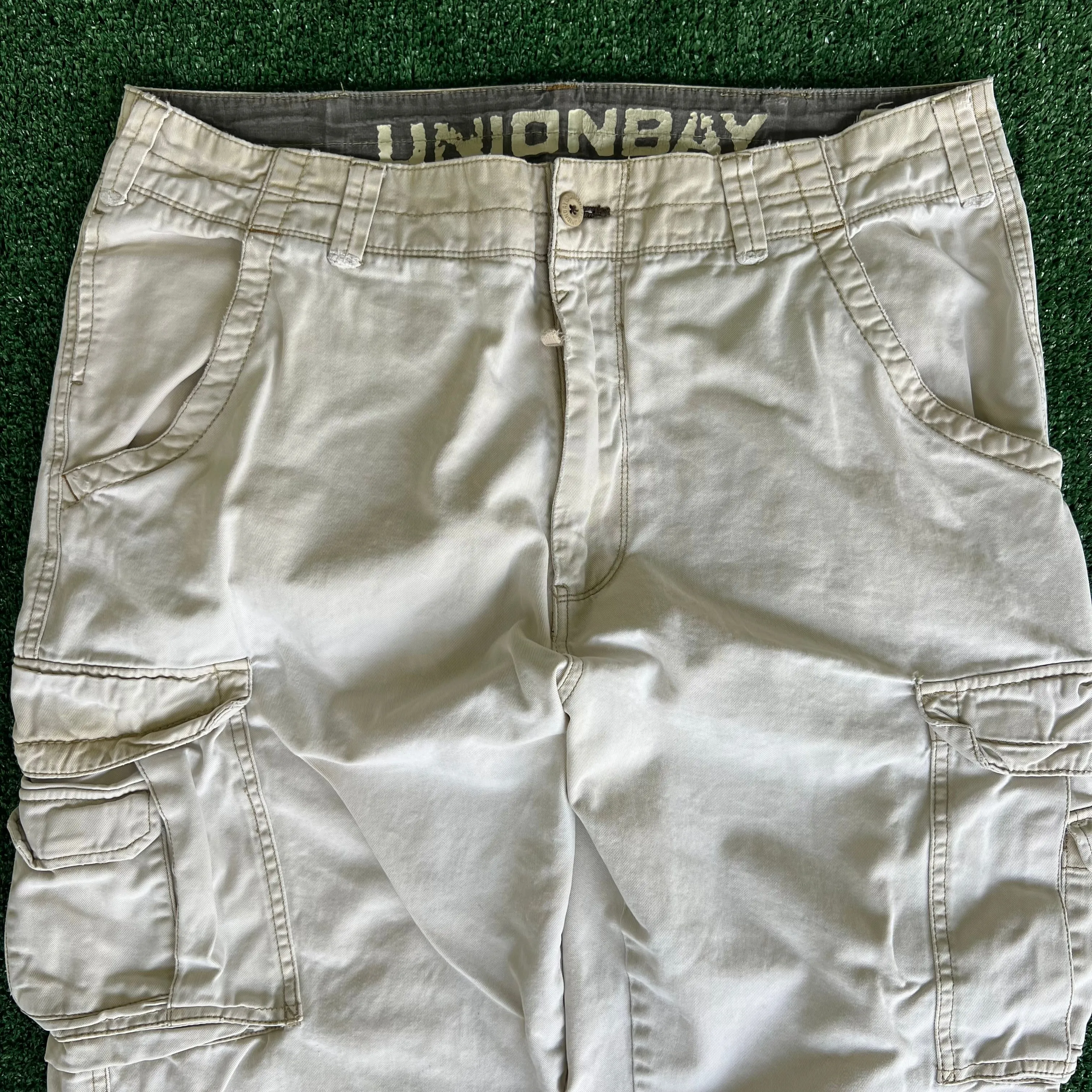 Y2K Unionbay Baggy Wide-Leg Distressed Light Khaki Cargo Pants - 39x28" 20.5" Openings